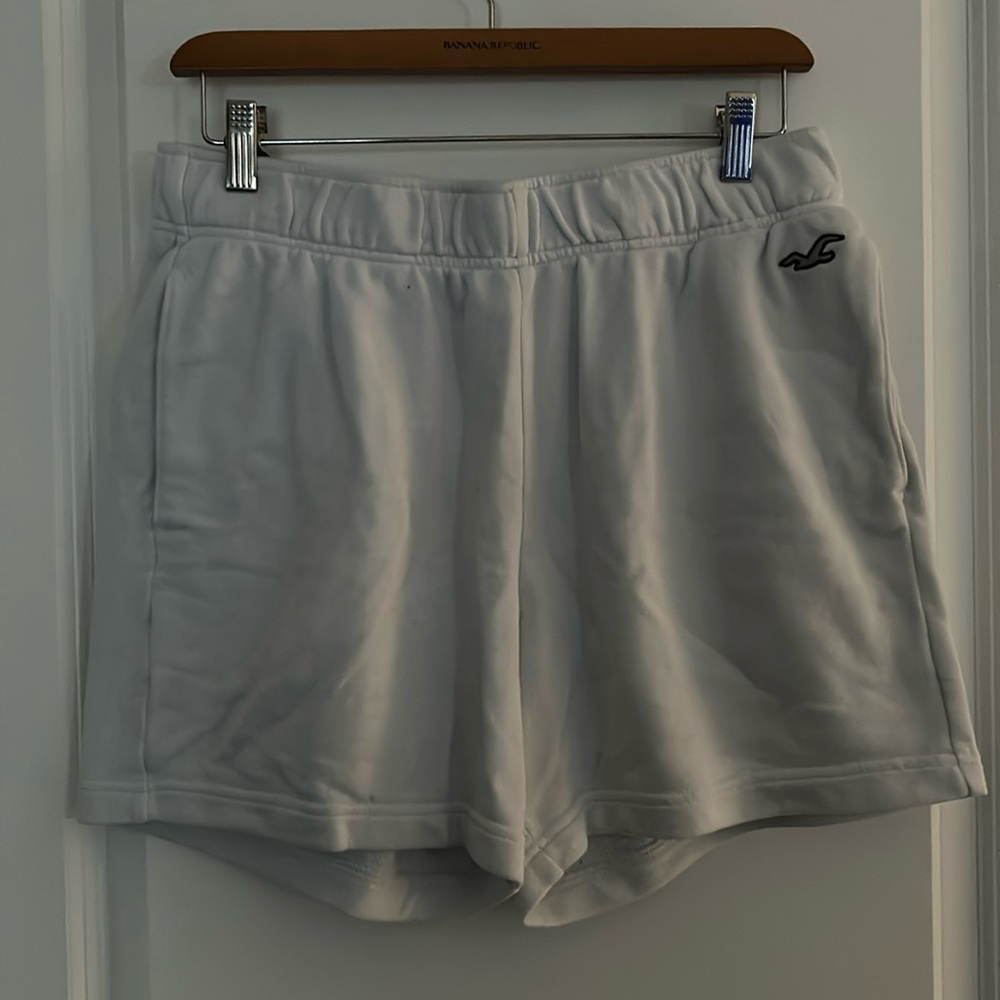 M White Hollister Shorts